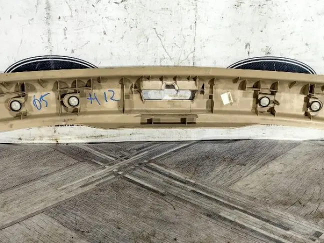 Накладка проема Land Rover Freelander 2 2.2