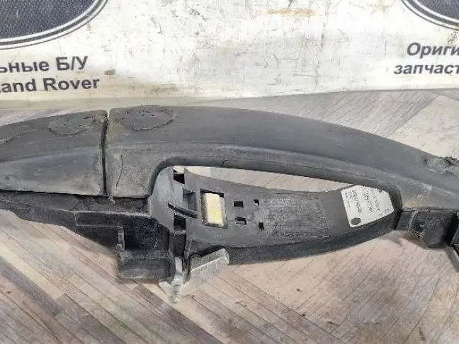Ручка передняя правая Land Rover Freelander 2 L359