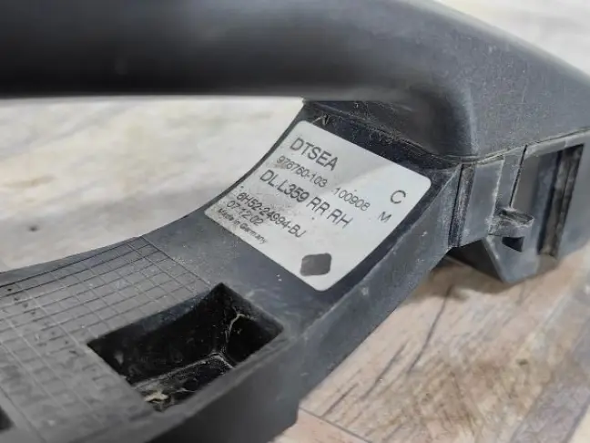 Ручка задняя правая Land Rover Freelander 2 L359