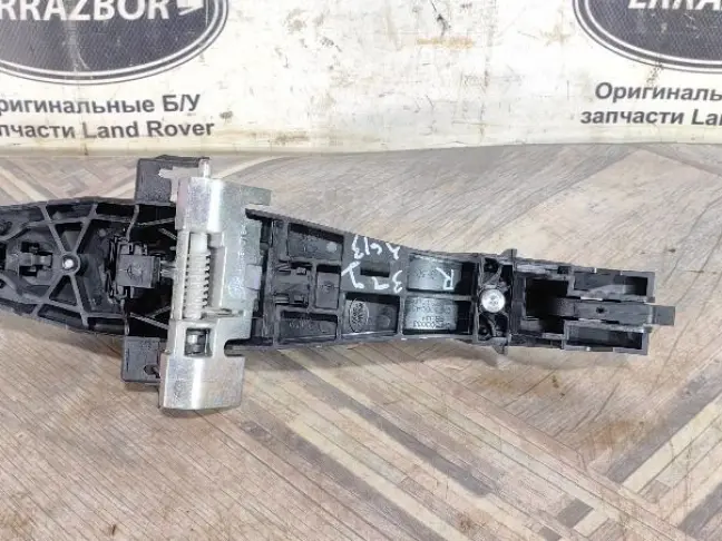 Ручка задняя правая Land Rover Freelander 2 L359