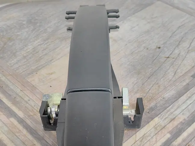 Ручка задняя правая Land Rover Freelander 2 L359