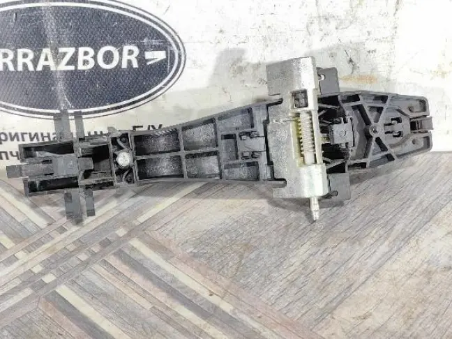 Ручка задняя правая Land Rover Freelander 2 L359