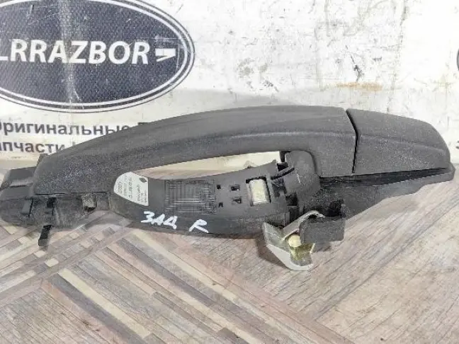 Ручка задняя правая Land Rover Freelander 2 L359