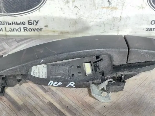 Ручка передняя правая Land Rover Freelander 2 L359