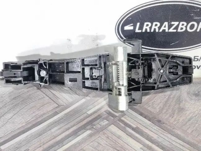 Ручка задняя левая Land Rover Freelander 2 L359