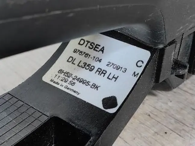 Ручка задняя левая Land Rover Freelander 2 L359