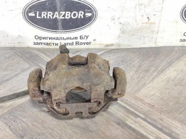 Суппорт задний левый Range Rover L322 4.4 M62 286