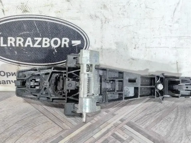 Ручка задняя левая Land Rover Freelander 2 L359