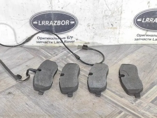 Колодки передние DISCOVERY 3 L319 2.7