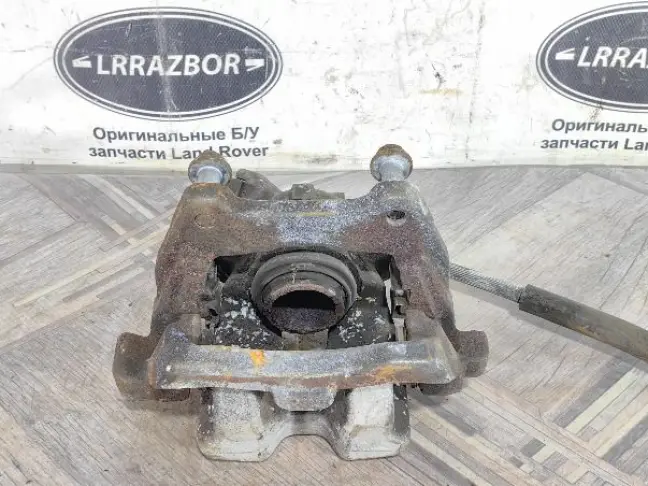 Суппорт задний левый Range Rover Sport L320