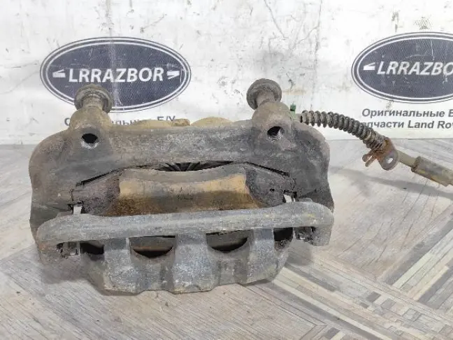 Суппорт передний левый DISCOVERY 4 L319 3.0