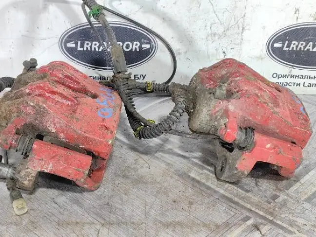 Суппорт тормозной передний пара DISCOVERY 3 L319