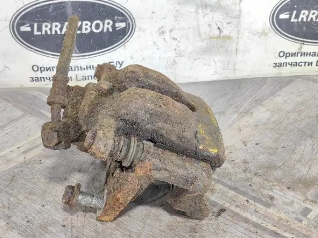 Суппорт правый задний Land Rover Sport L320