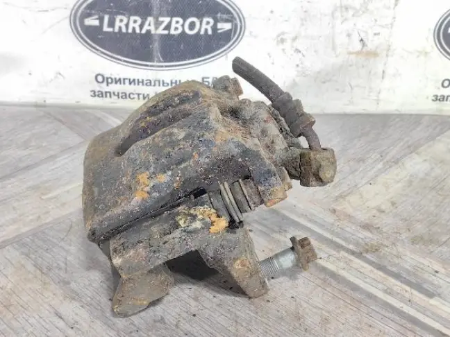 Суппорт левый задний Land Rover Sport L320