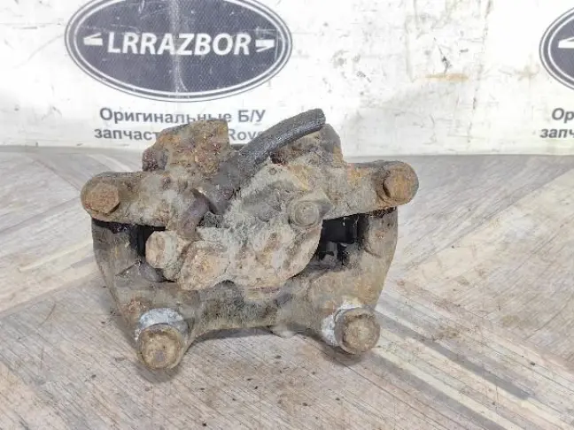 Суппорт левый задний Land Rover Sport L320