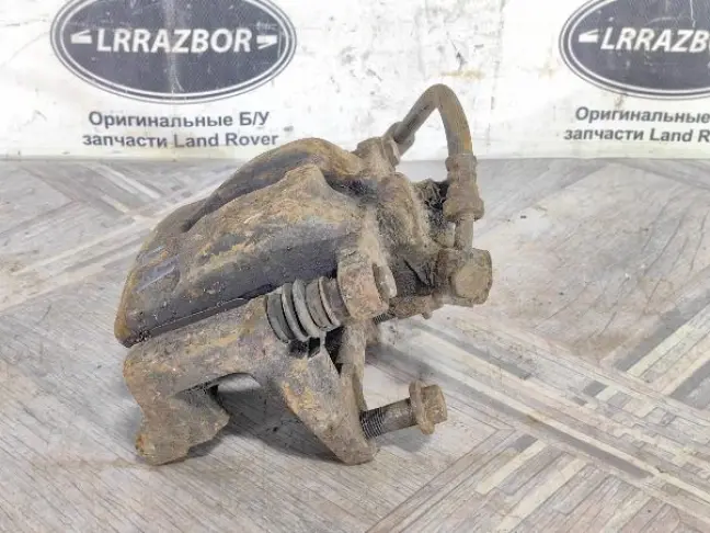 Суппорт левый задний Land Rover Sport L320