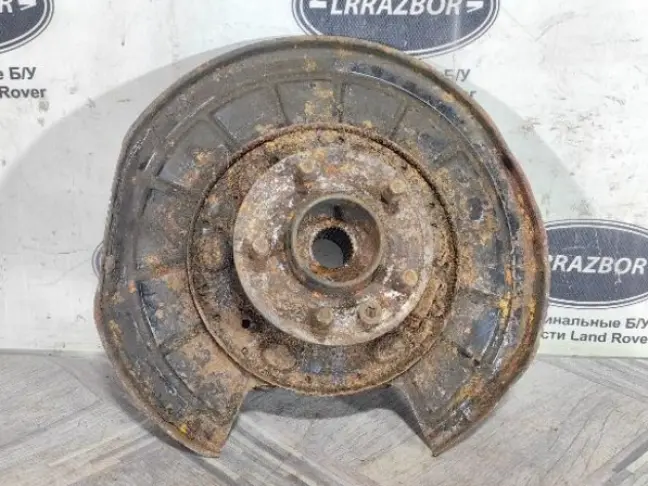 Кулак задний левый Range Rover Sport L320