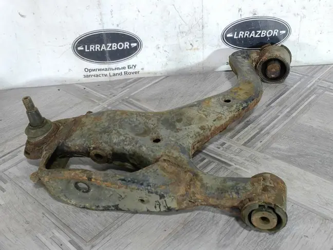 Рычаг передний нижний левый Range Rover Sport L320