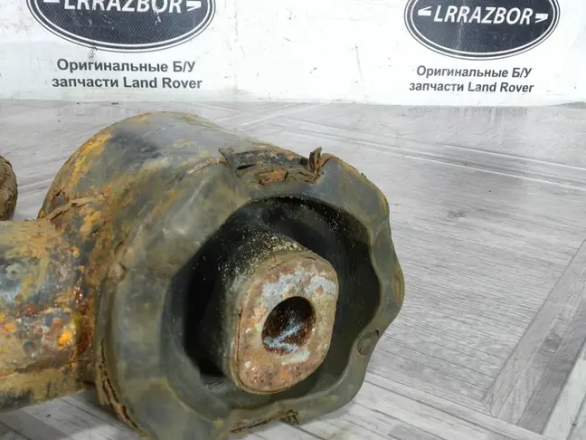 Рычаг передний нижний левый Range Rover Sport L320