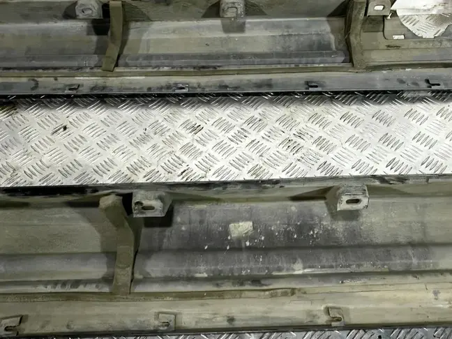 Пороги автобиография ОРИГИНАЛ Range Rover L322