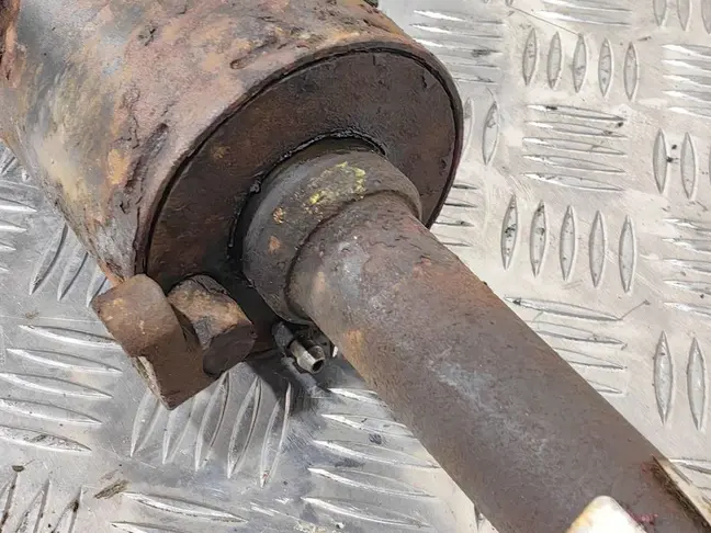 Стабилизатор задний Range Rover Sport L320