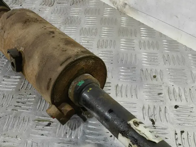 Стабилизатор задний Range Rover Sport L320