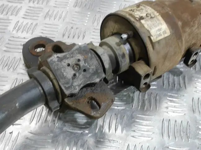 Стабилизатор передний Range Rover Sport L320 4.2