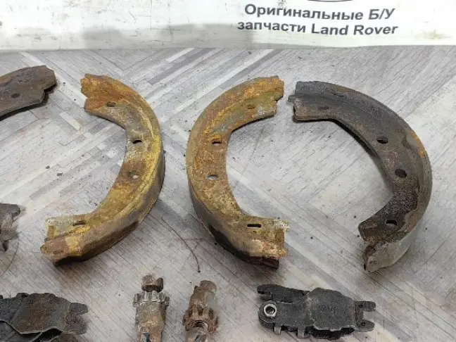 Механизм ручника 2 стороны Land Rover Freelander 2