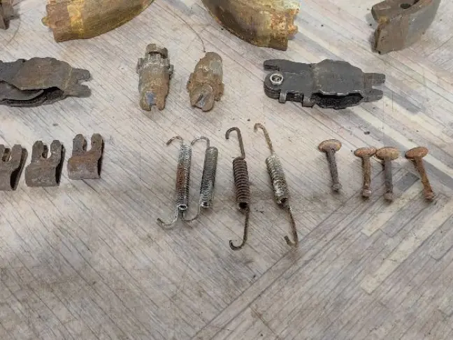 Механизм ручника 2 стороны Land Rover Freelander 2