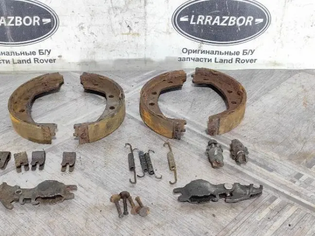 Механизм ручника 2 стороны Land Rover Freelander 2