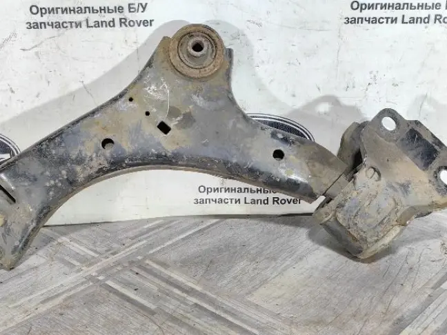 Рычаг левый передний Land Rover Freelander 2 2.2
