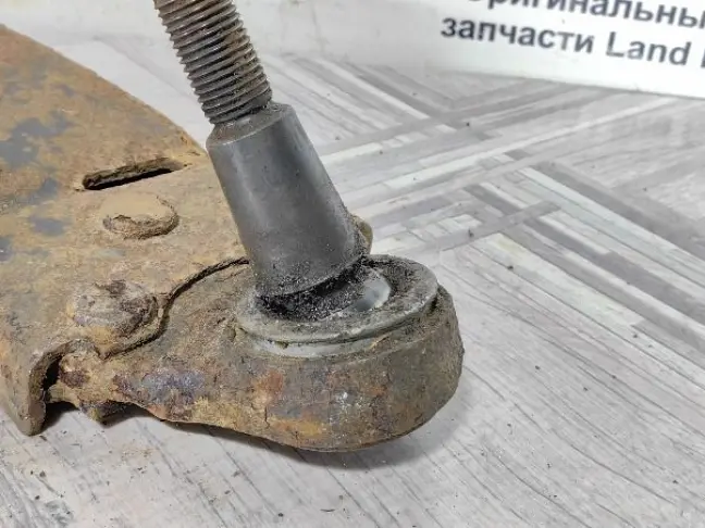 Рычаг правый передний Land Rover Freelander 2 2.2