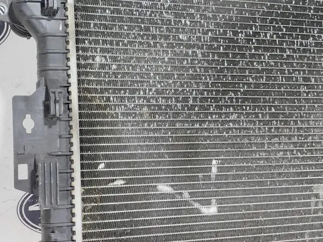 Радиатор основной Land Rover Freelander 2 2.2 МКПП