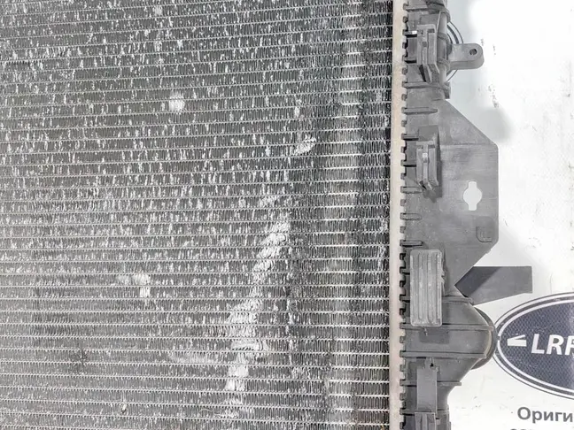 Радиатор основной Land Rover Freelander 2 2.2 МКПП