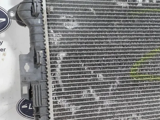 Радиатор основной Land Rover Freelander 2 2.2 МКПП