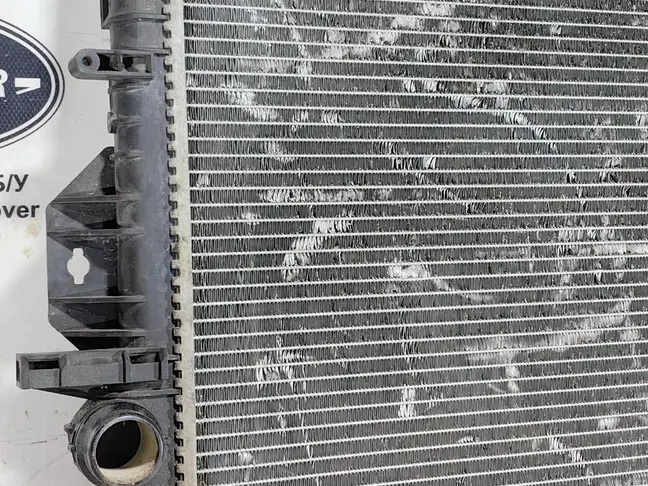 Радиатор основной Land Rover Freelander 2 2.2 МКПП