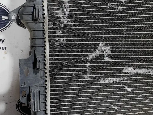 Радиатор основной Land Rover Freelander 2 2.2