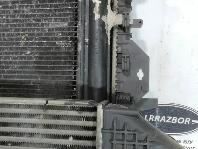 Кассета радиаторов Land Rover Freelander 2 2.2