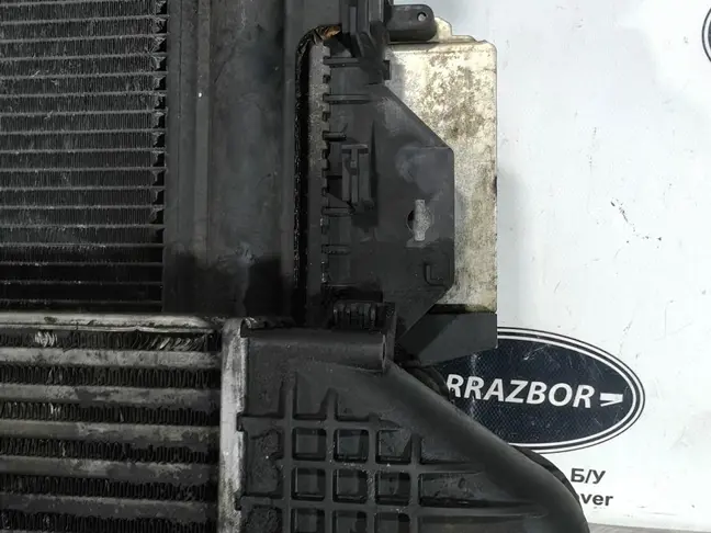 Кассета радиаторов Land Rover Freelander 2 2.2