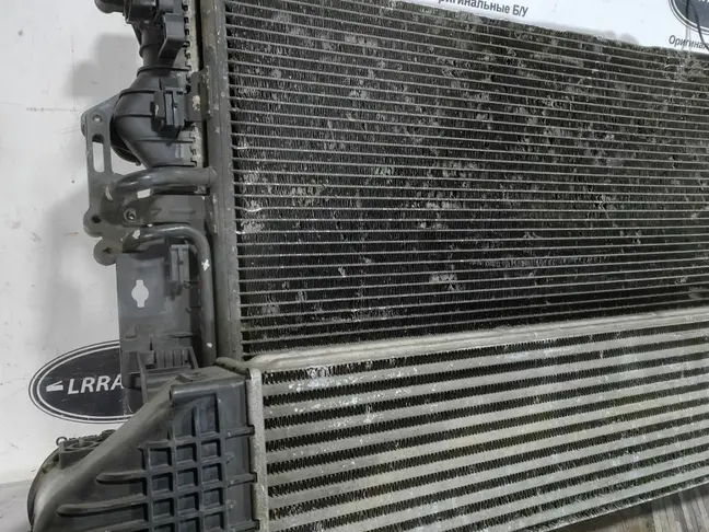 Кассета радиаторов Land Rover Freelander 2 2.2