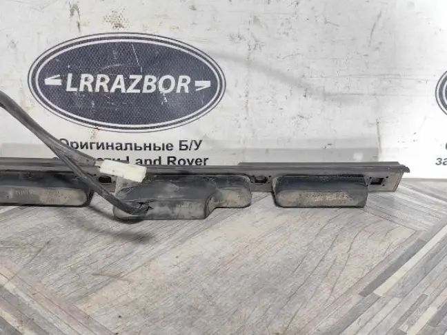 Кнопка открывания багажника Range Rover 3 L322