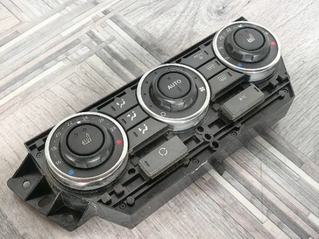 Блок управления климатом Land Rover Freelander 2