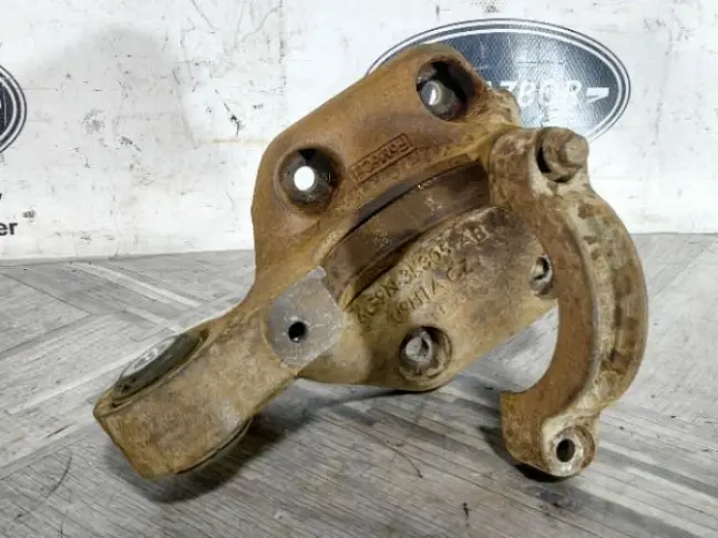 Кронштейн привода Land Rover Freelander 2 3.2