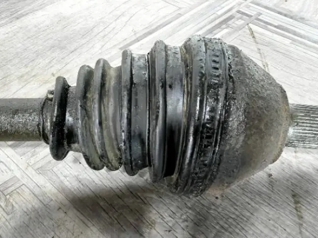 Привод передний правый МКПП Freelander 2 2.2