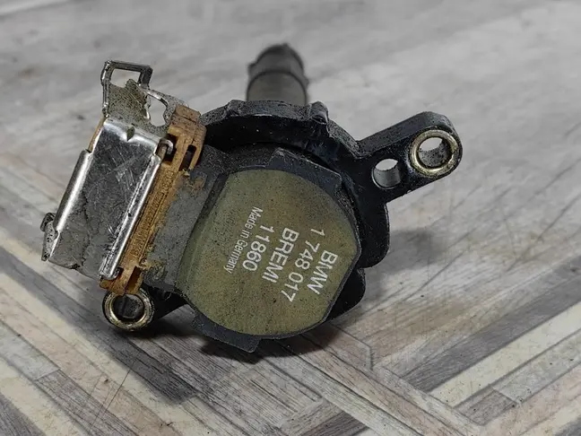 Катушка зажигания Range Rover 4.4 M62  286 бензин