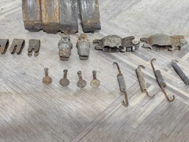 Механизм ручника 2 стороны Land Rover Freelander 2