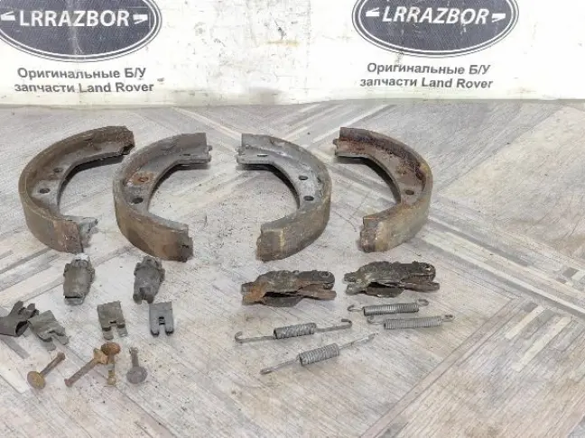 Механизм ручника 2 стороны Land Rover Freelander 2