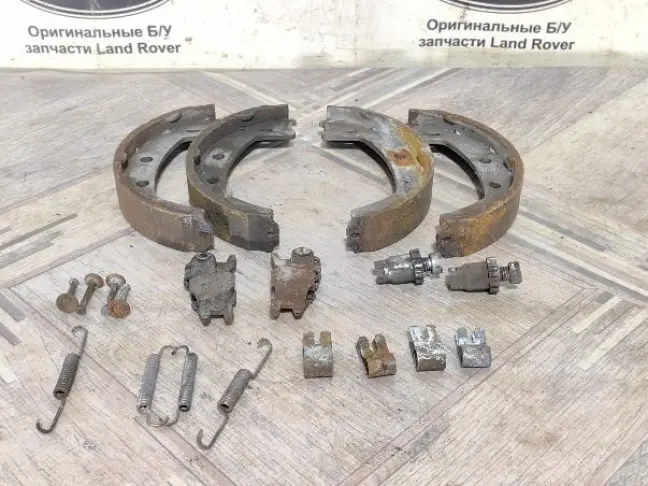 Механизм ручника 2 стороны Land Rover Freelander 2