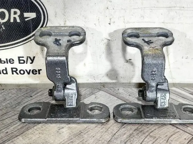 Петля двери правая Land Rover Freelander 2 L359