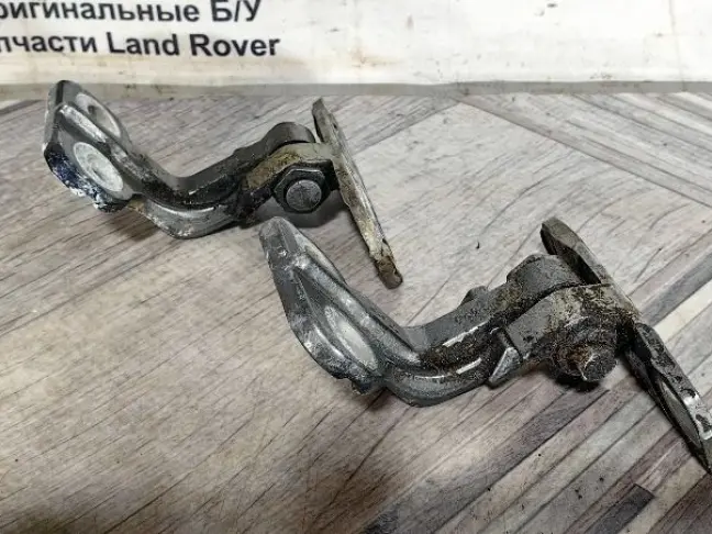 Петля двери правая Land Rover Freelander 2 L359